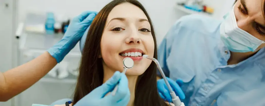 Kırılan veya Yerinden Çıkan Dişe İlk Müdahale: Denizli Nöbetçi Diş Doktoru